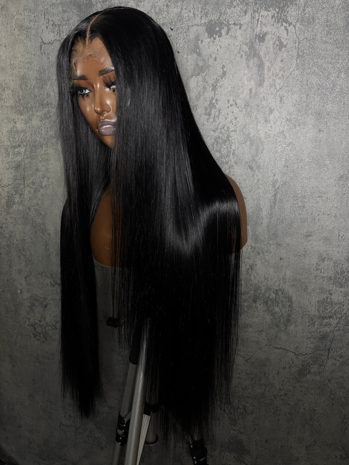 RAW GLUELESS HD LACE WIG