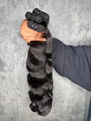 RAW HAIR BUNDLES